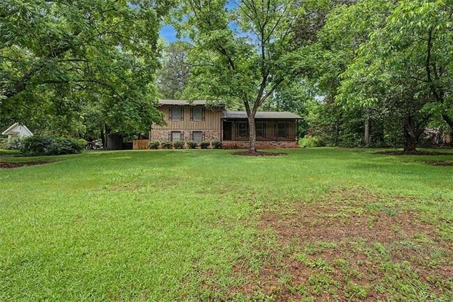 Photo - 2985 Fredrick Dr