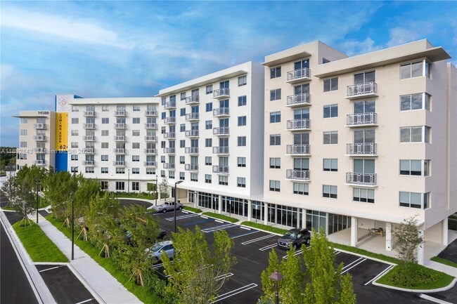 Building Photo - 14380 SW 261st St Unit 709 Rental
