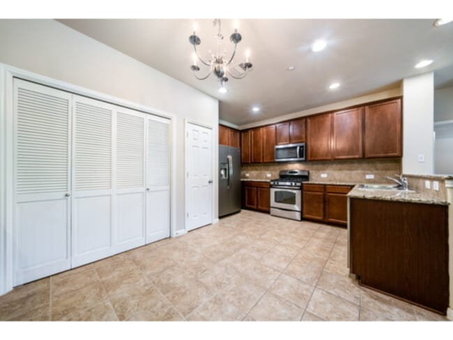 Photo - 1310 W Parmer Ln