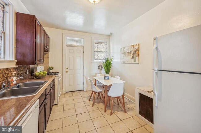 Photo - 5632 Belair Rd