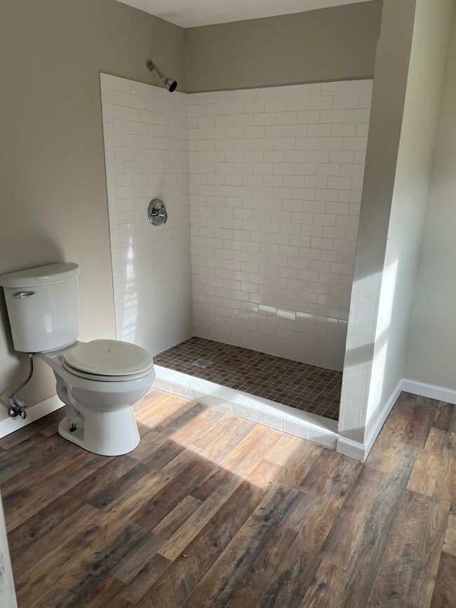 Photo - 4478 Canal St Apartamentos