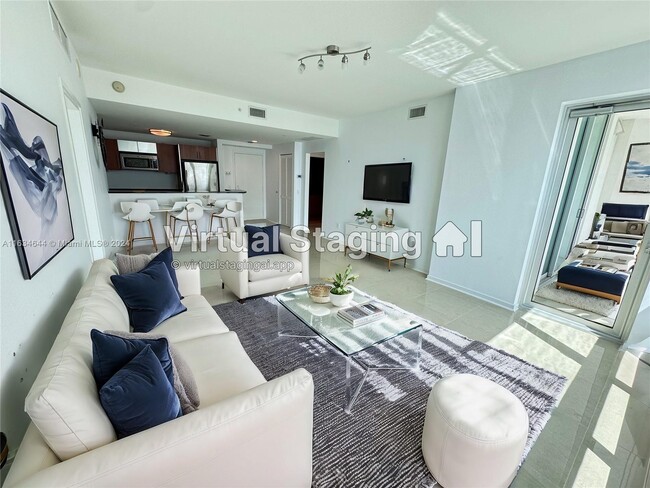 Photo - 300 S Biscayne Blvd Condo Unit 3614