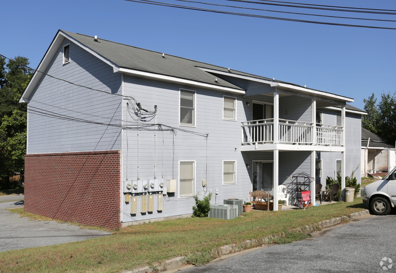 Photo - Peach Tree Place