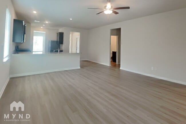 Photo - 15475 Maple Ter Dr