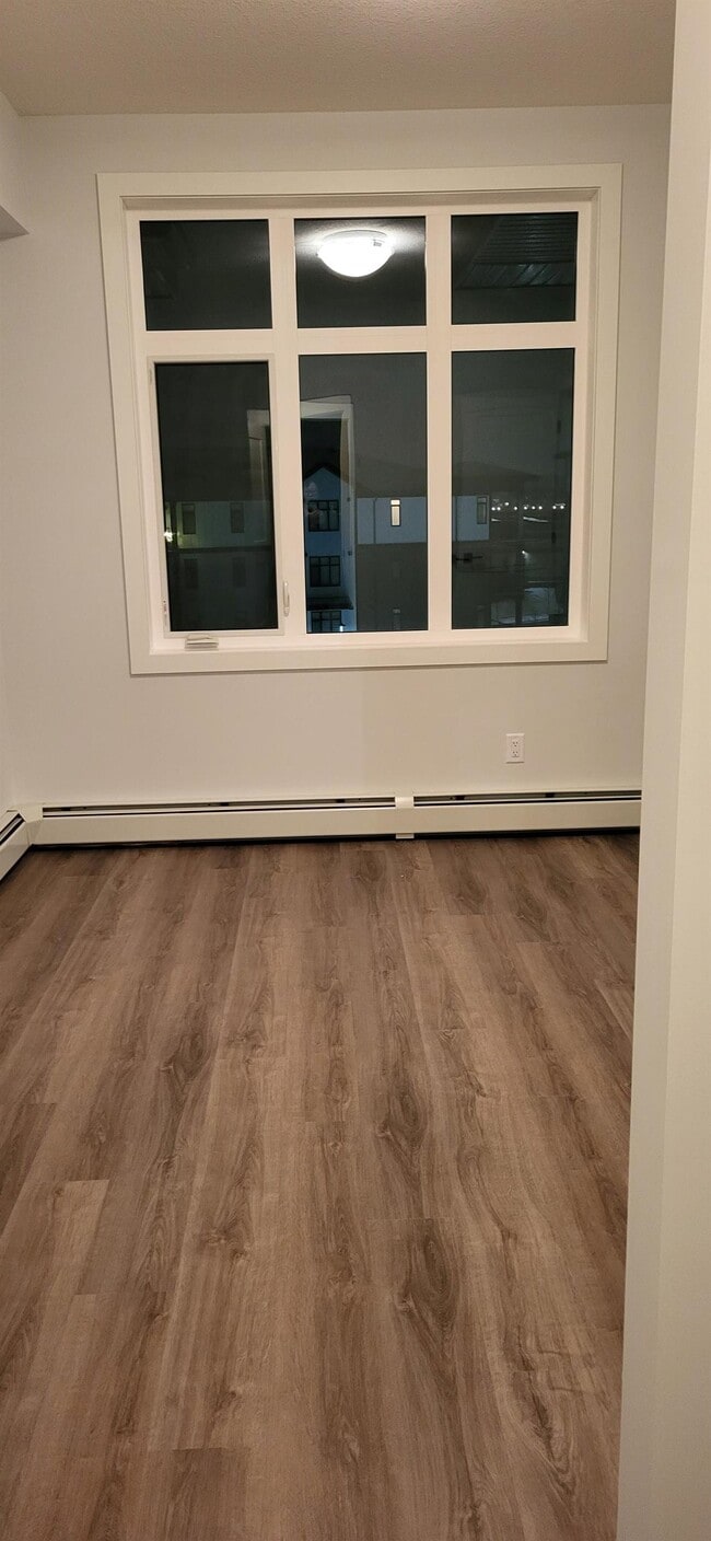 Photo - 2 Bed 2 Bath Unit in Calgary, AB Unit 407