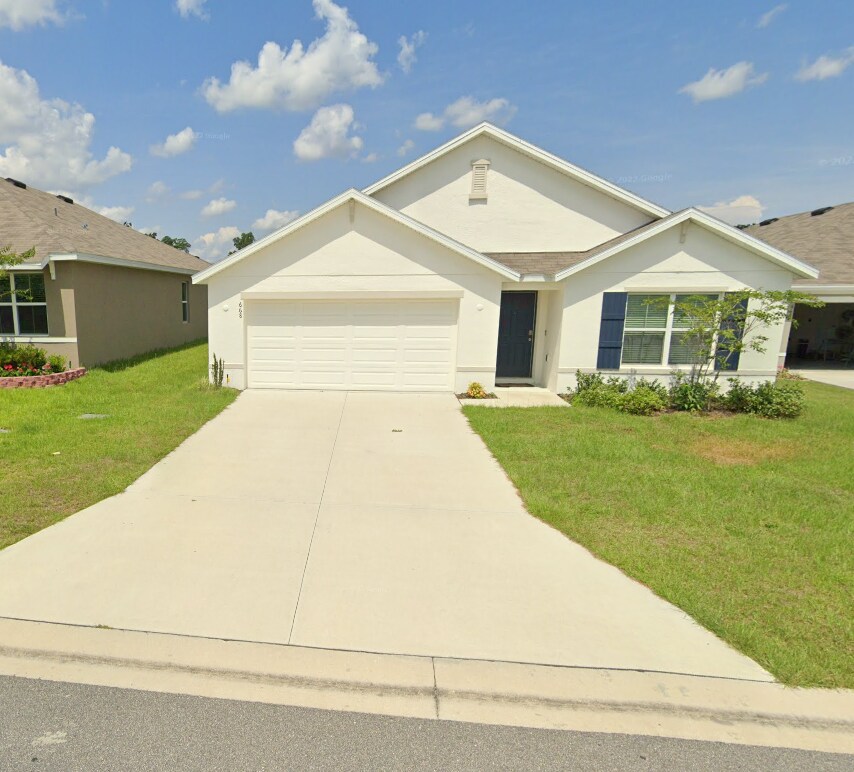 Photo - 668 SE 65th Ave House