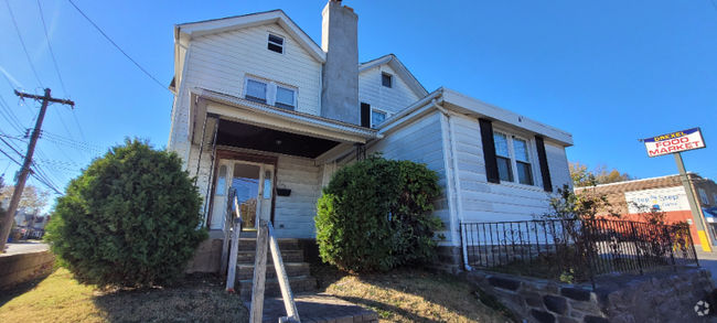 Building Photo - 200 Shadeland Ave Rental