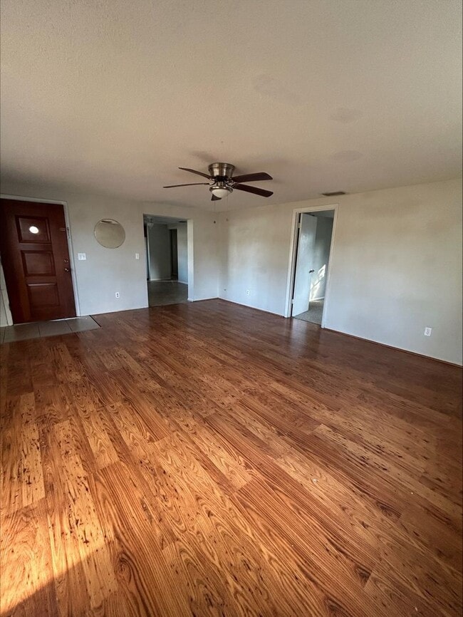 Photo - 5932 15th St