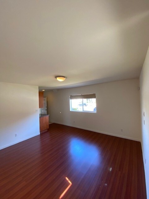 Photo - 4921 Kester Ave Unit 8