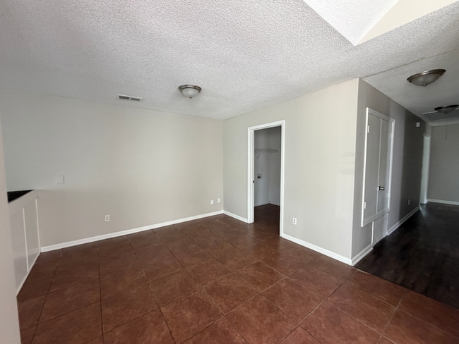 3BR/2BA Memphis Rental with High Ceilings, Hardwood Floors & Fenced Yard
