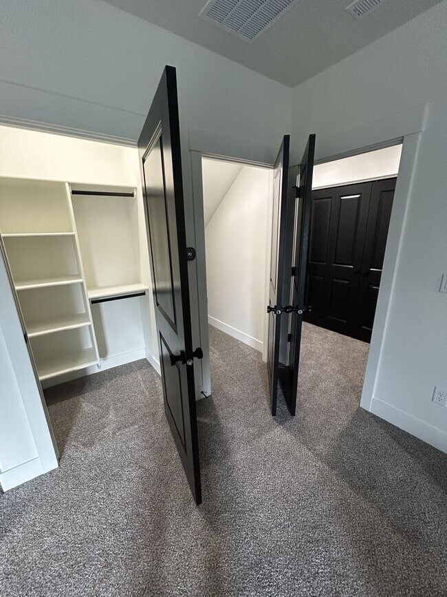 Photo - Cutler House