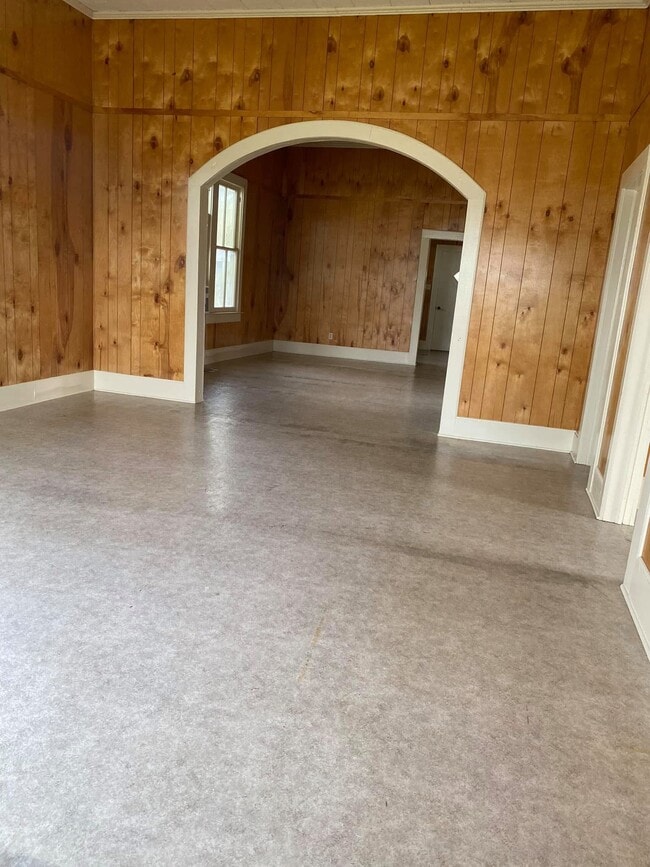 Photo - 135 Castille St