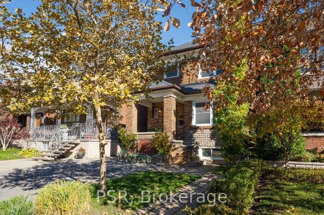 Photo - 217 Northcliffe Blvd