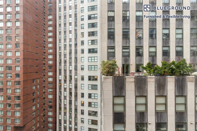 85 John St Unit SI FL13-ID2201