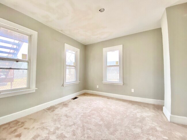 Photo - 1223 Madison Ave