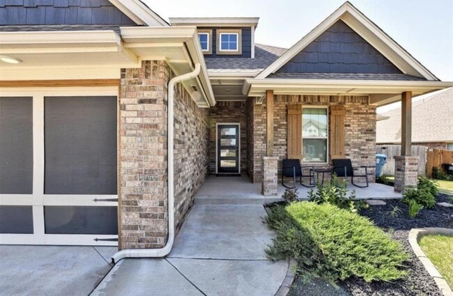 Photo - 3024 Drake Crest Dr