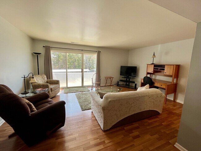 Photo - 3622 Lakeshore Dr