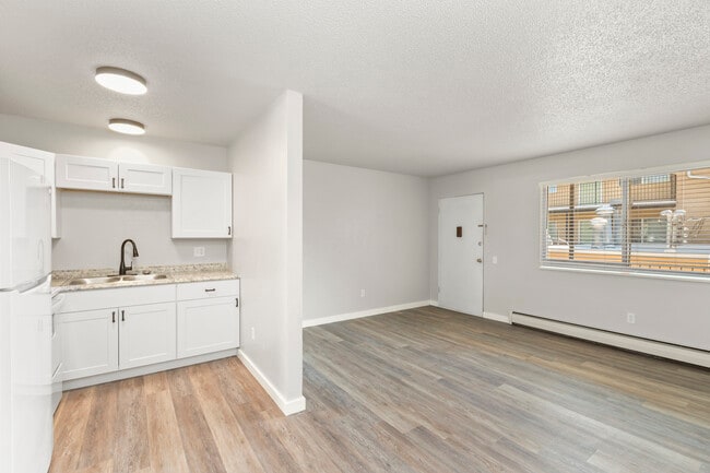 Photo - Summit View Terrace