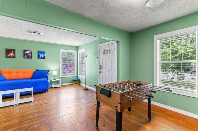 Photo - 3317 Olsen Dr