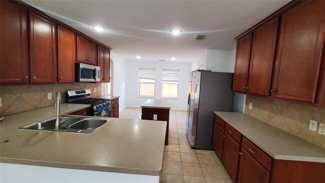 Photo - 2814 Silver Point Ln