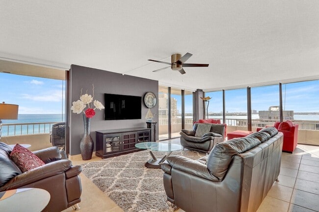 Building Photo - 5510 N Ocean Dr Unit 12B