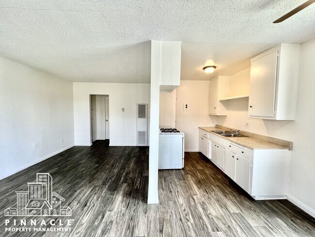 1 Bedroom Apartment For Rent in Gardena - 1 Bedroom Apartment For Rent in Gardena