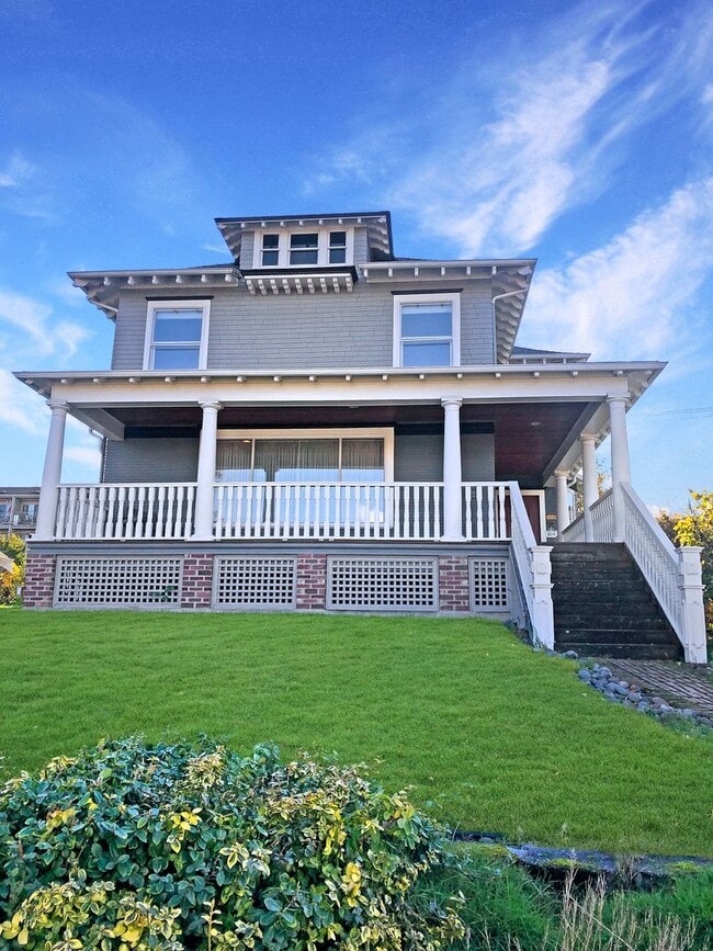 Building Photo - Historic North Slope Charm with Sweeping Sound Views — 4BR/1.5BA Unit A