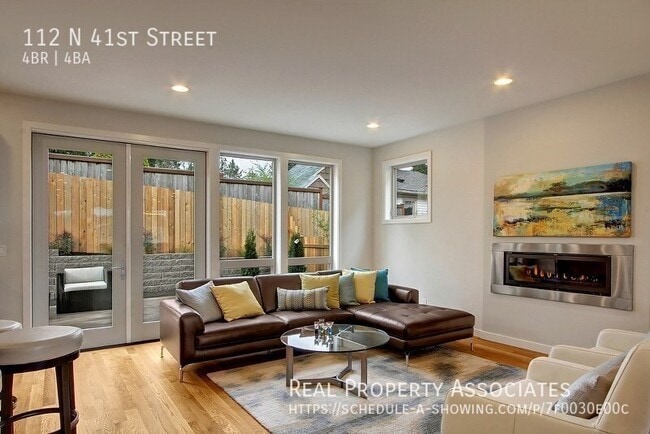 Photo - 112 N 41st St