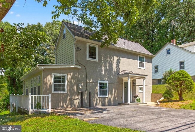 Photo - 11920 Frederick Rd House