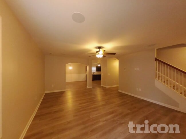 Photo - 252 Conrad Cir