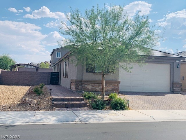 3753 Neblina Dr