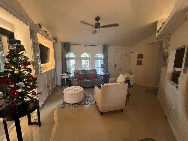 Photo - 3/2/2 Seasonal home in Deep Creek