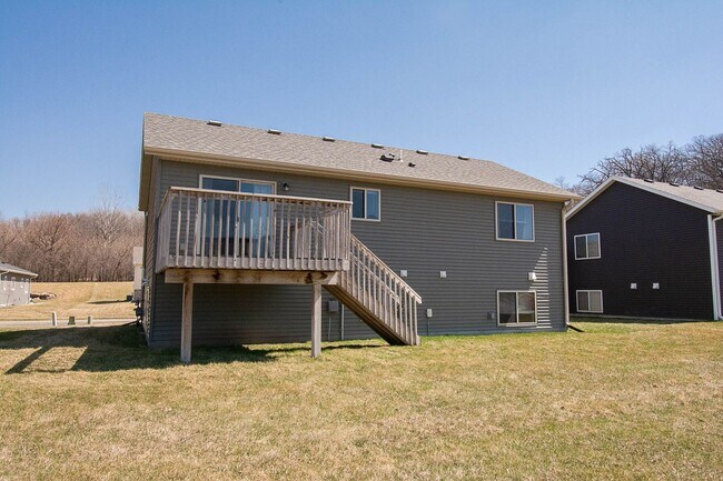 Photo - Move-In Ready NW Rochester Home with Finished Lower Level