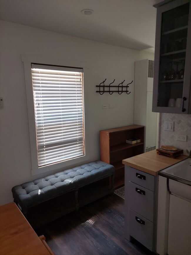 Photo - Furnished rental, long term lease