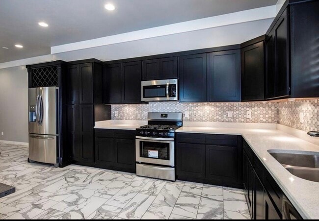 Photo - 14832 Boer Trail