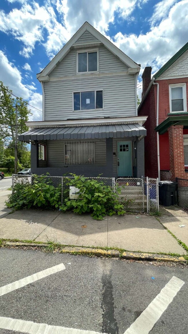 Building Photo - Pittsburgh Section 8 Housing Available NOW