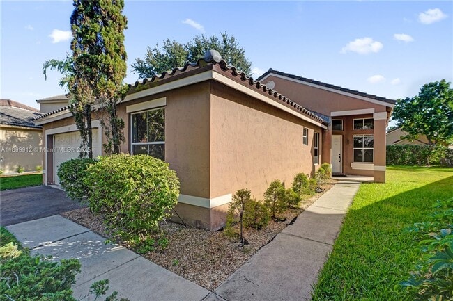 Photo - 658 Stanton Dr