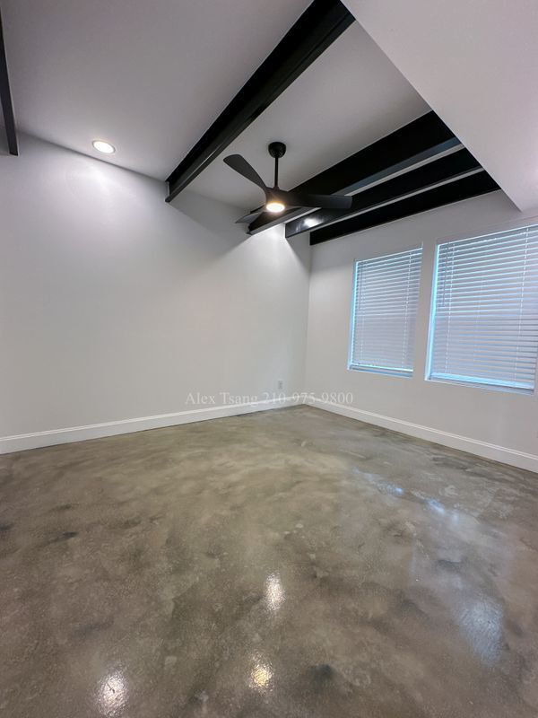 Photo - 218 S Olive St