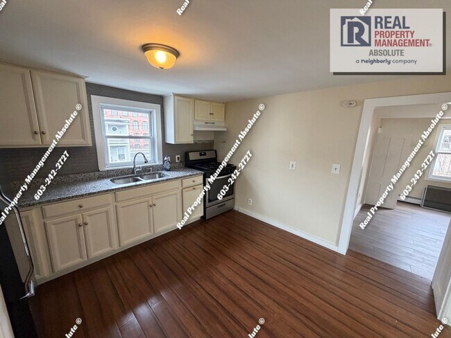 Photo - 1 Rice Ave Unit B