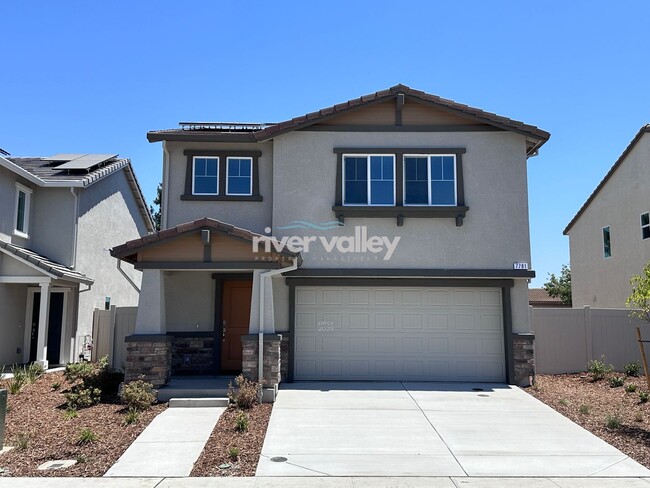 Building Photo - Beautiful 2024 Built 4/3 - New Subdivision! Rental
