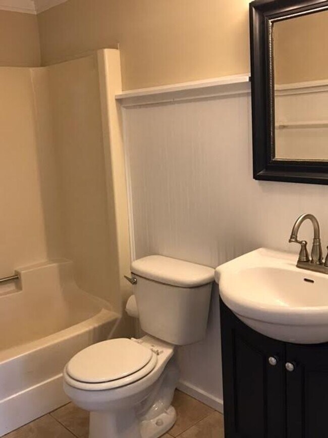 Photo - 404 S Cumberland St