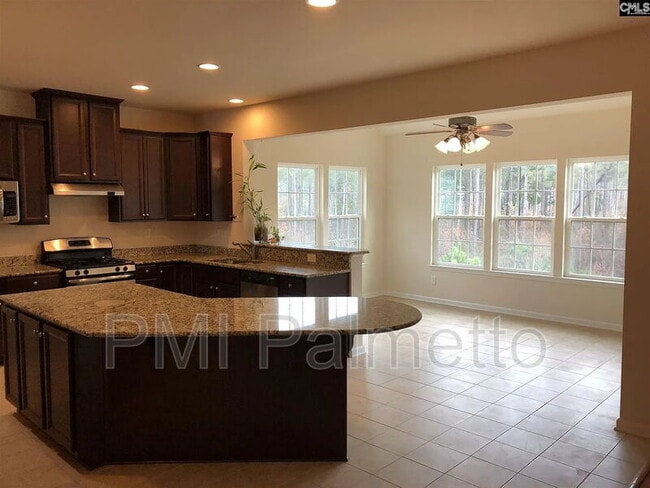 Photo - 108 Ashford Way