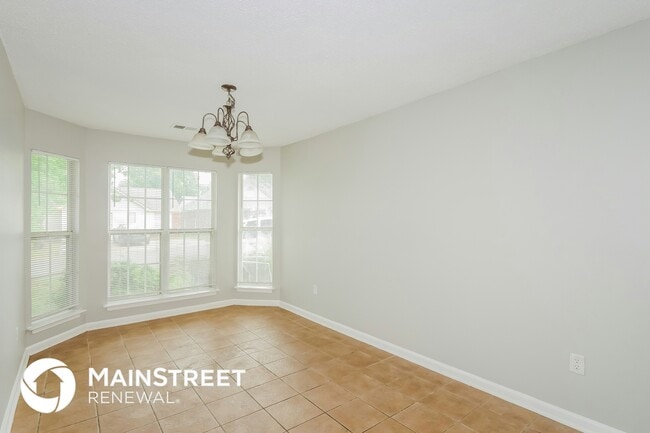 Photo - 3437 Laurelwood Dr