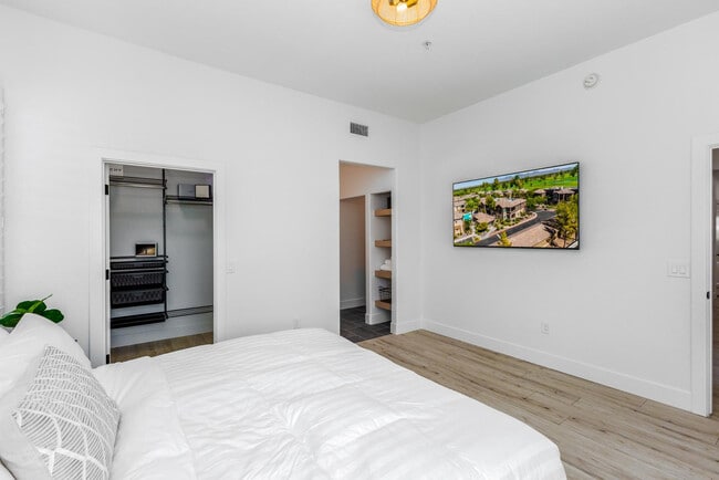 Photo - 7027 N Scottsdale Rd Unit 225