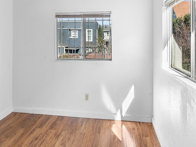 Photo - brockhur Apartment Unit A