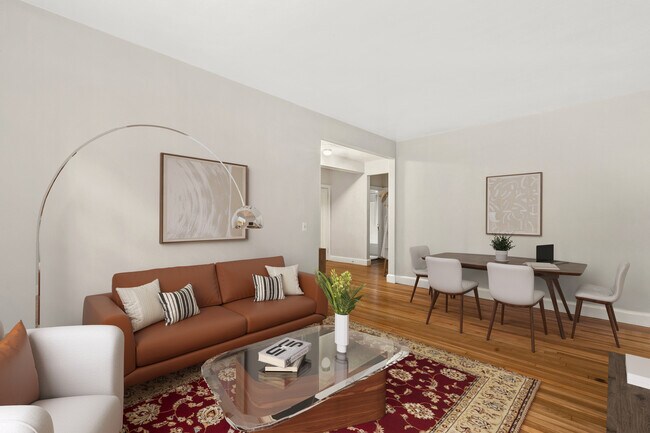 Photo - 97 Strathmore Rd Unit 2