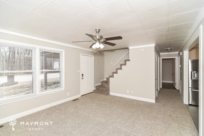 Photo - 2044 Dinsmore Rd