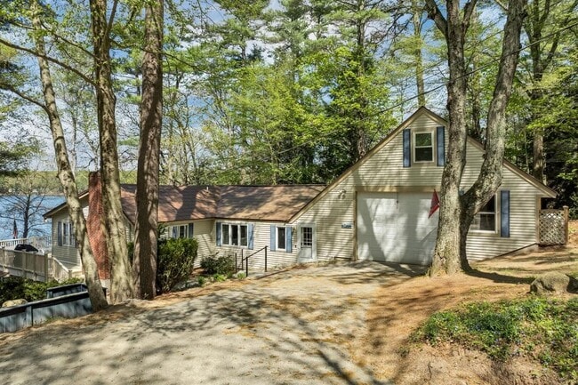 Photo - 487 Forest Rd