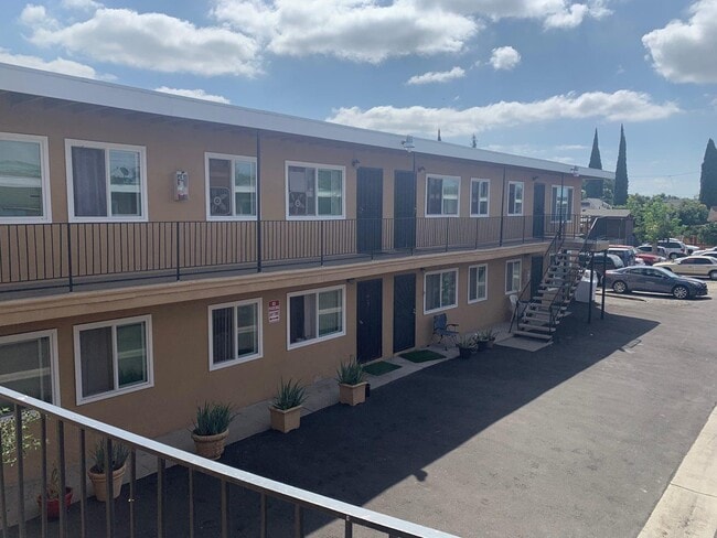 Photo - Bishop Apartments