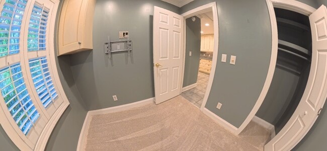 Photo - 395 Whisper Park Dr